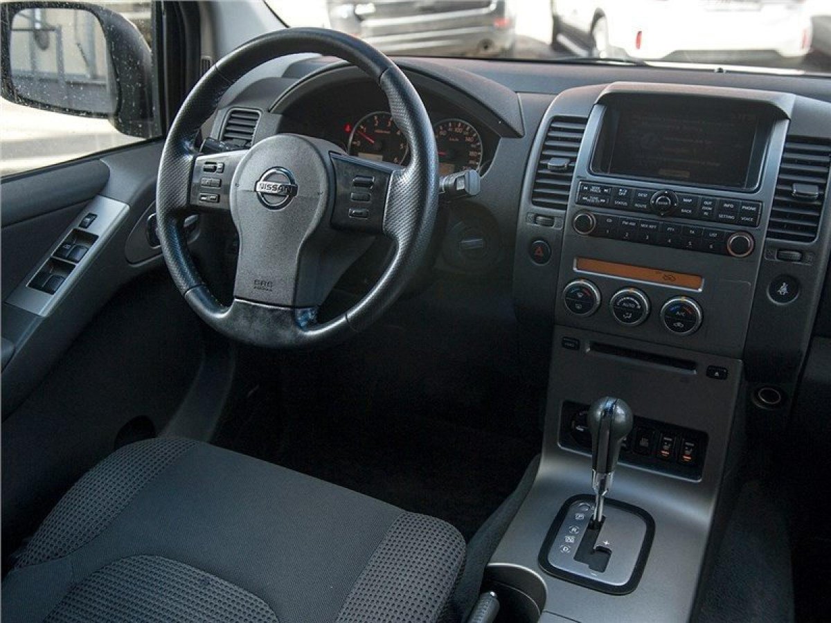 Pathfinder 2008 салон