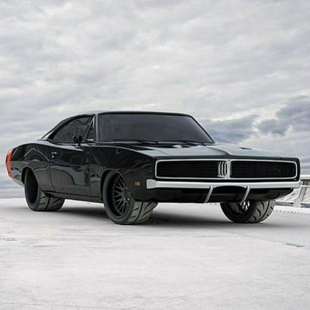 Мустанг Додж Чарджер 1969