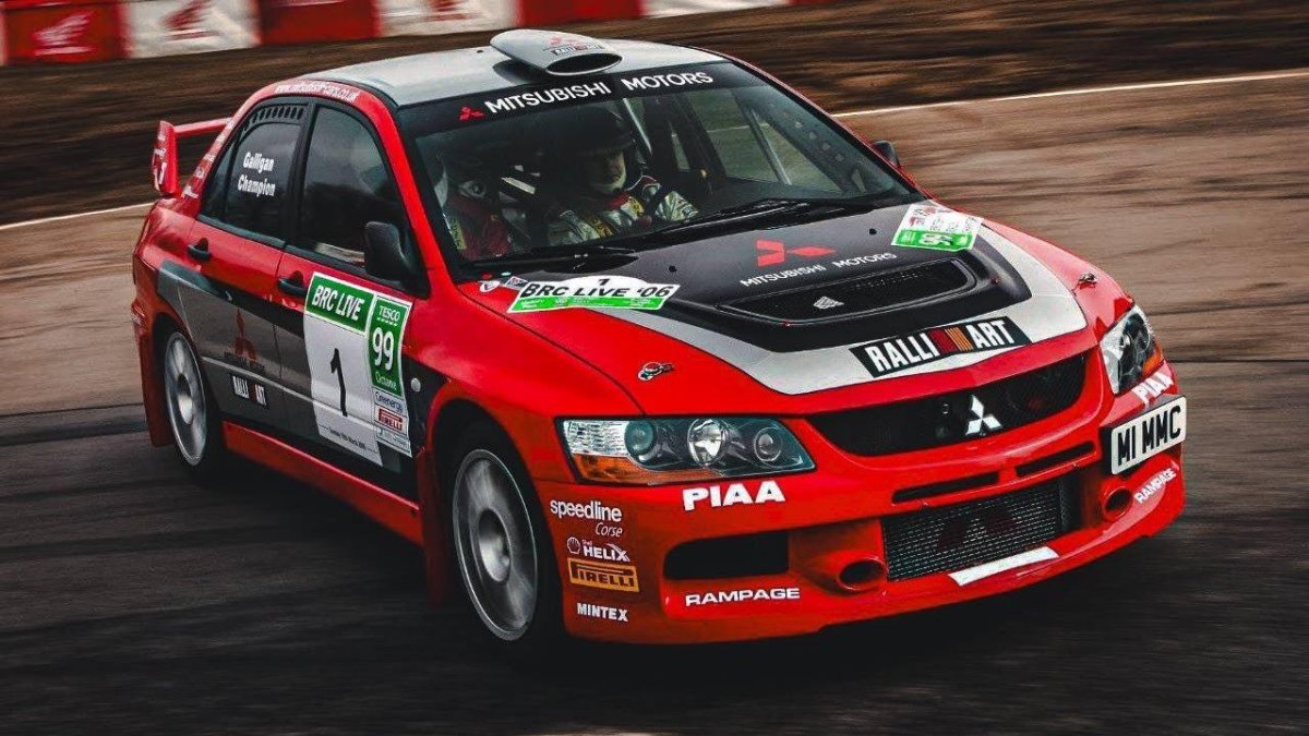 Mitsubishi Lancer EVO IX Rally