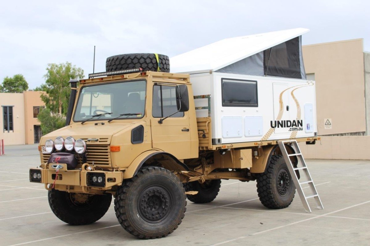 Мерседес Унимог автодом