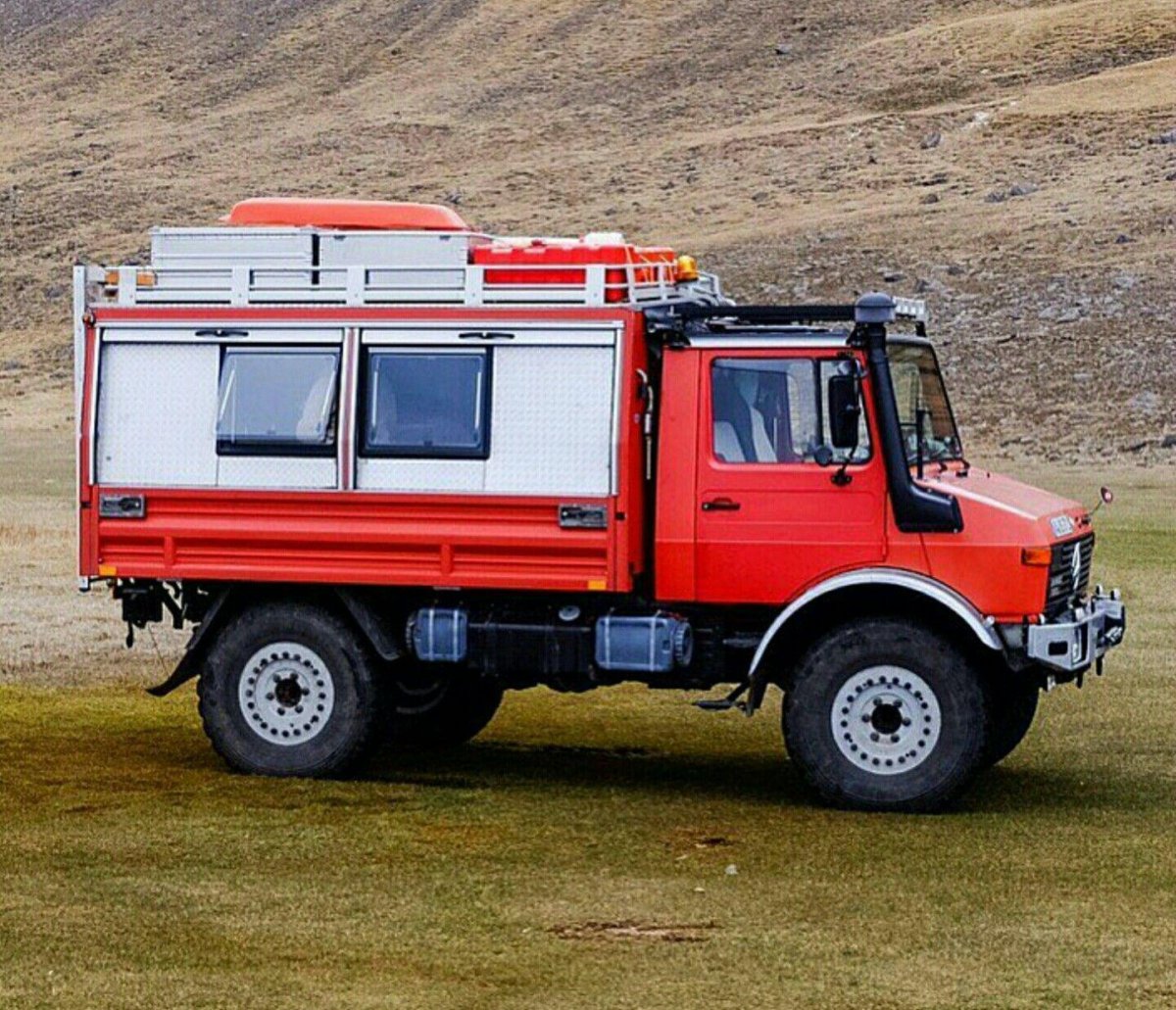 Mercedes Unimog Expedition