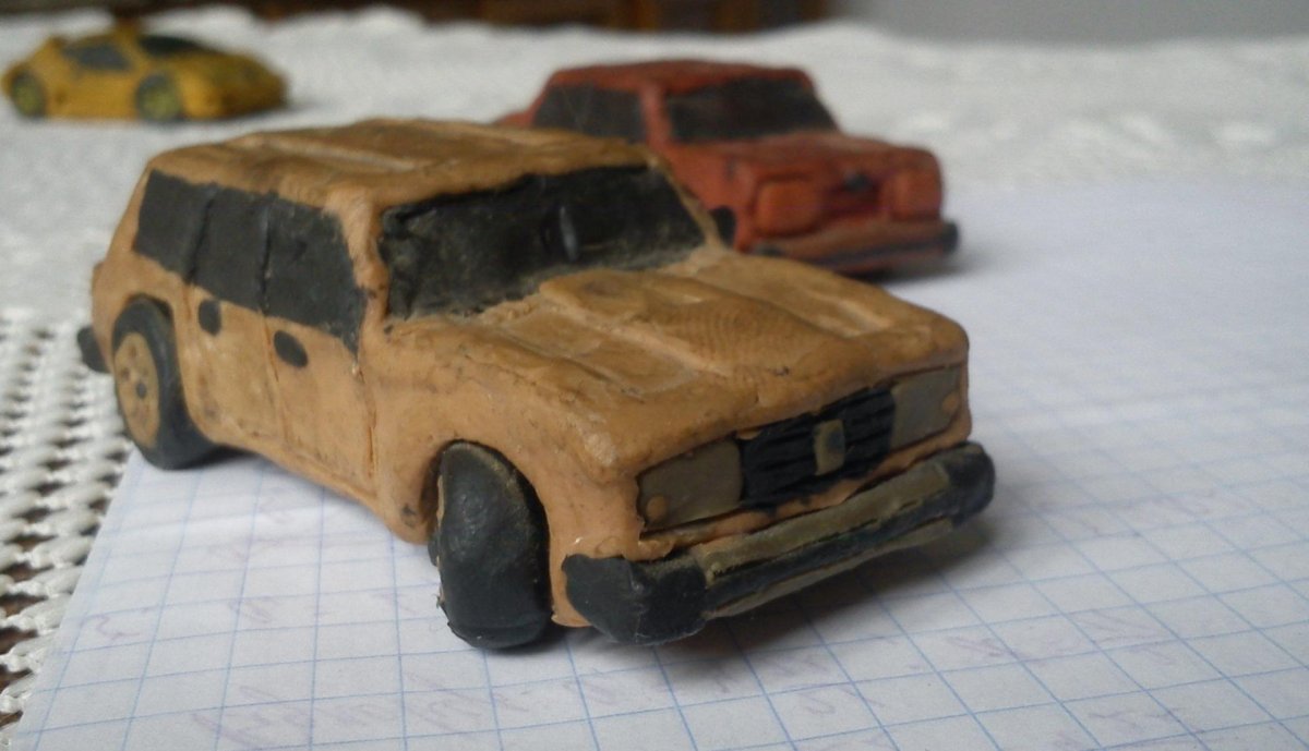 Автомобиль из пластилина