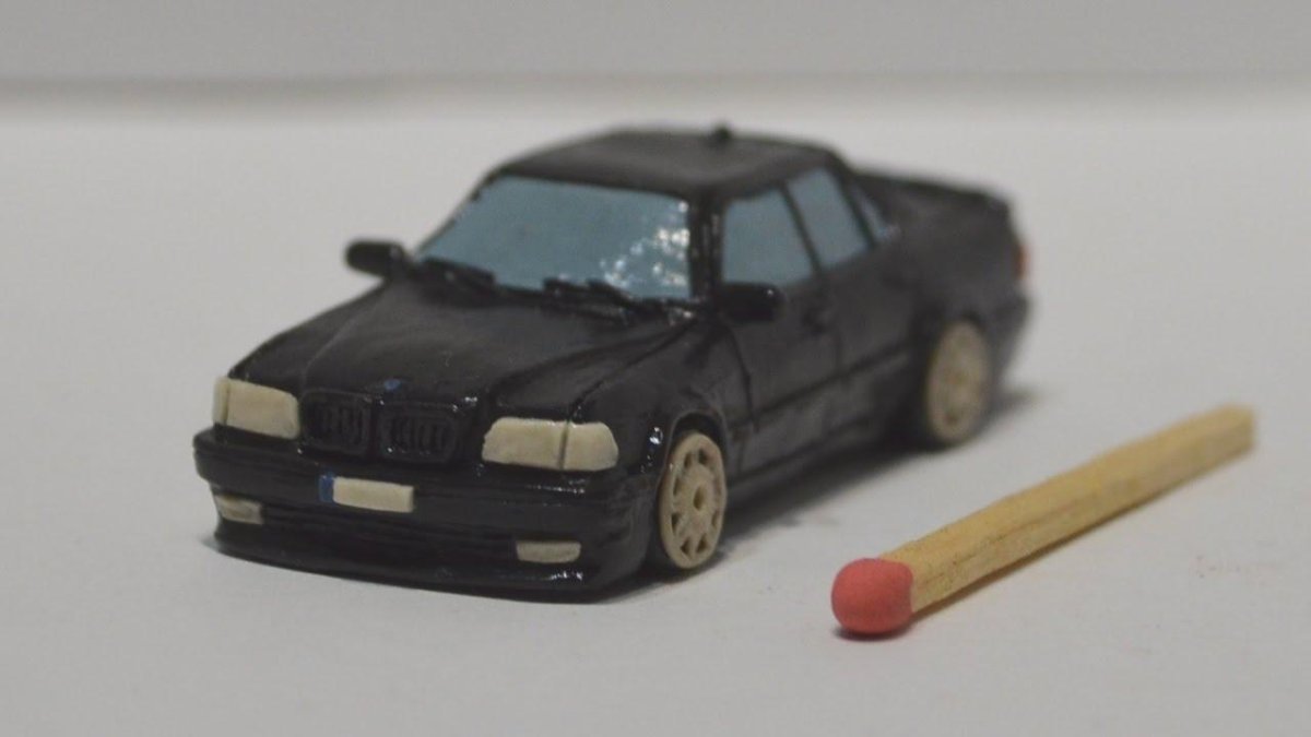 БМВ е34 32 из пластилина