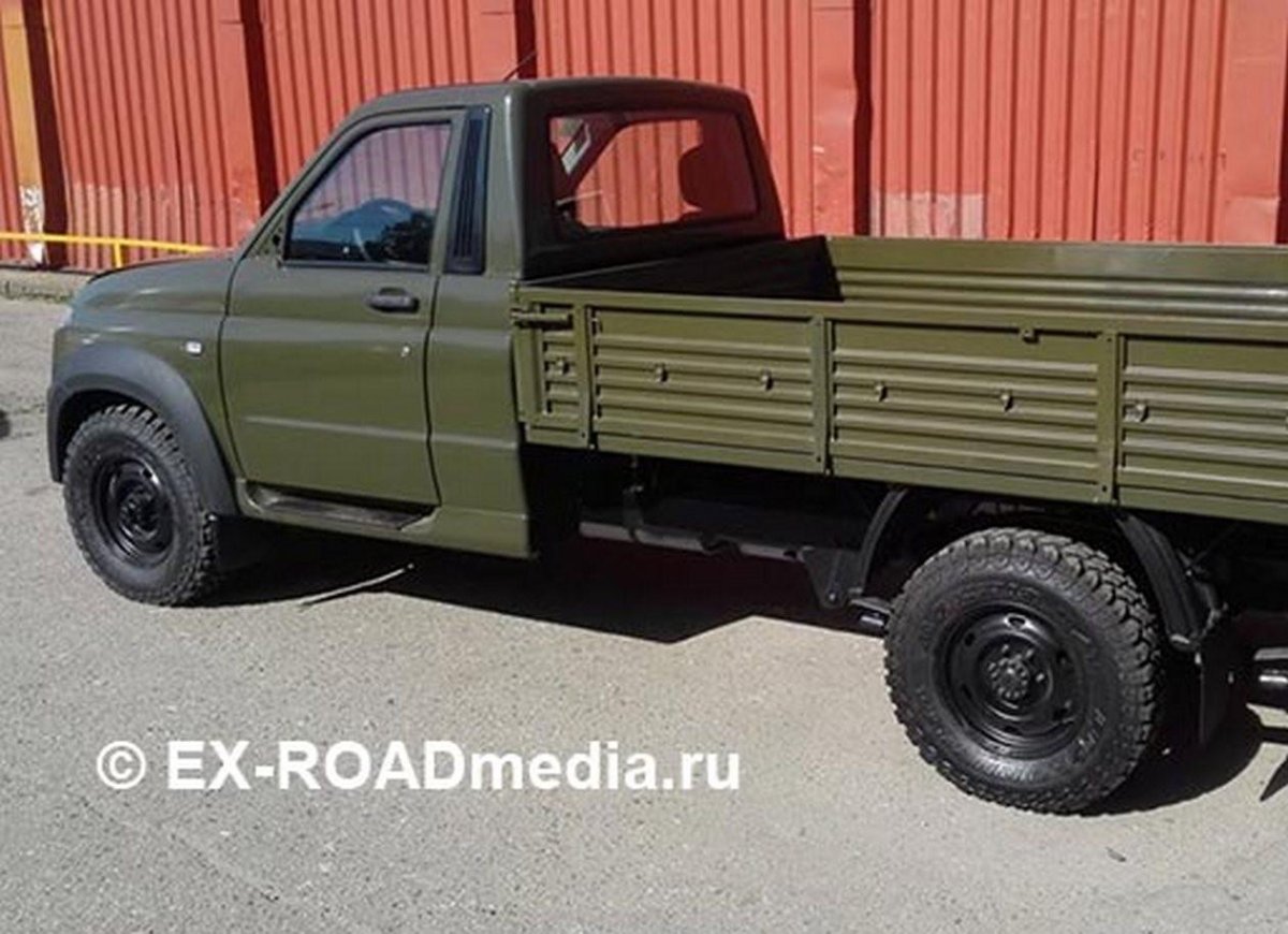 УАЗ профи грузовой бортовой