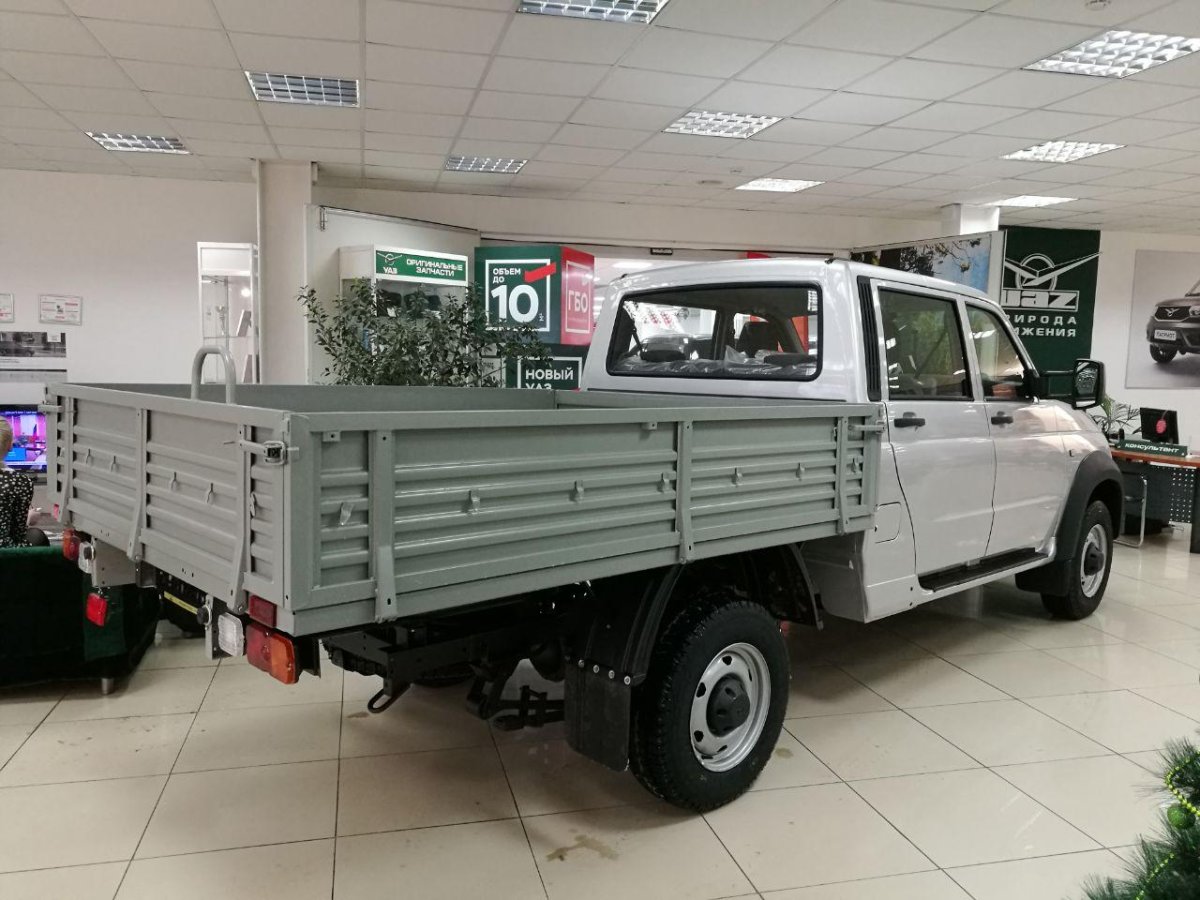 УАЗ профи фермер 4х4
