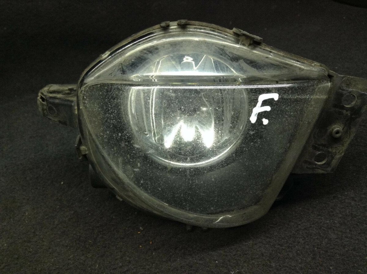 ПТФ левая БМВ 3 2000 прозрачная