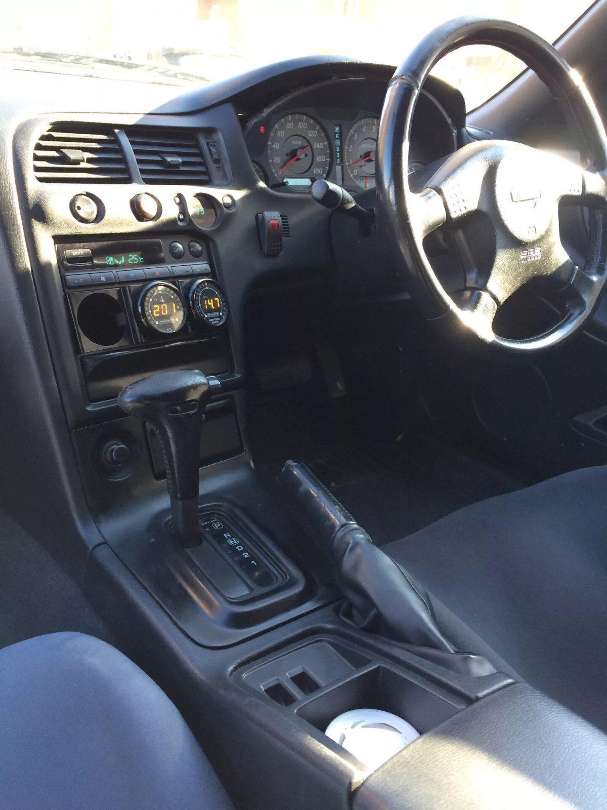 Nissan Skyline r33 салон