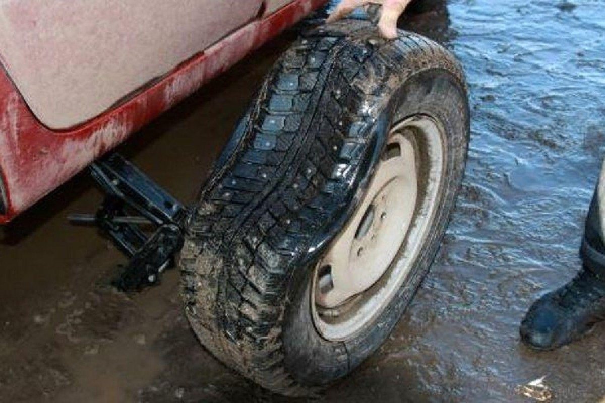 Колесо в яме