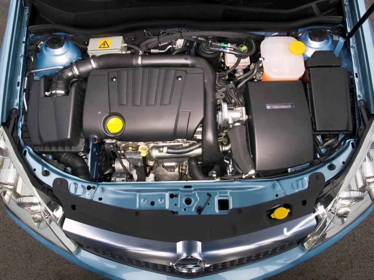 Opel Astra h 1.8 под капотом