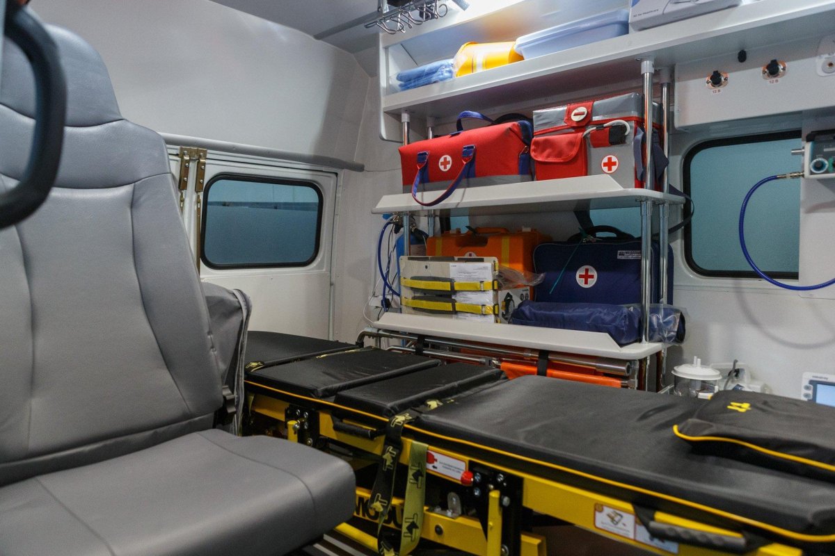 Реанимобиль СМП внутри