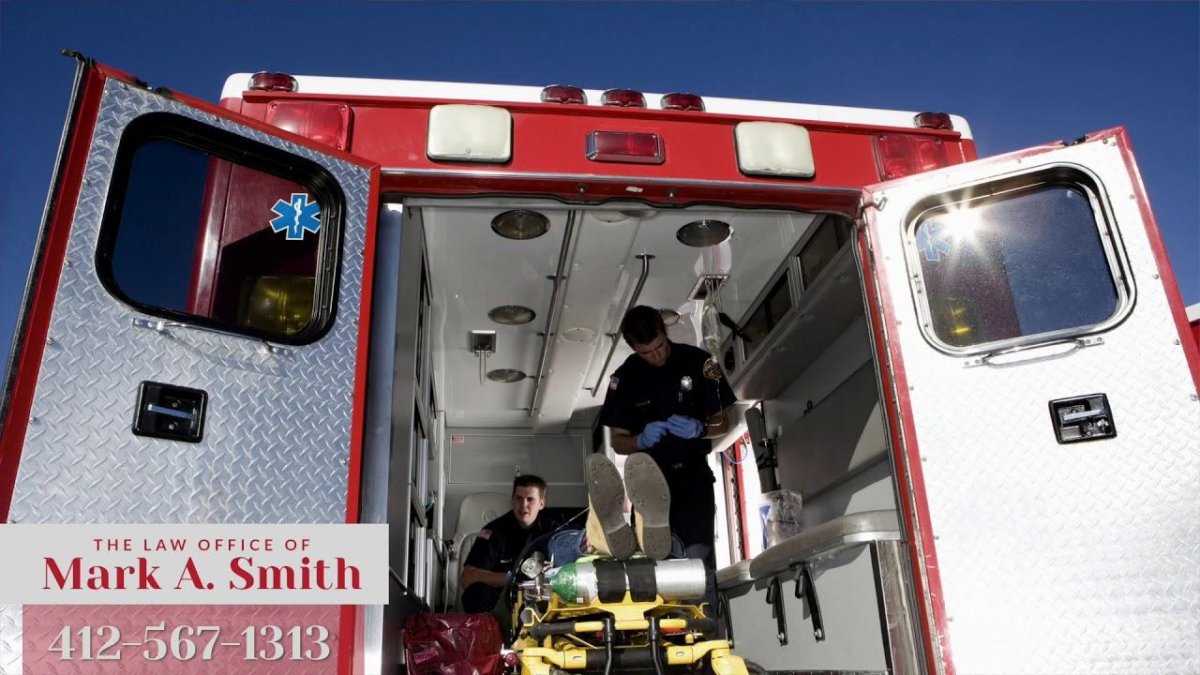 Внутри скорой помощи