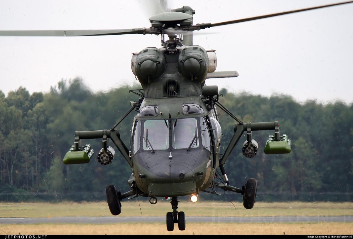 Вертолет PZL W-3 Sokół