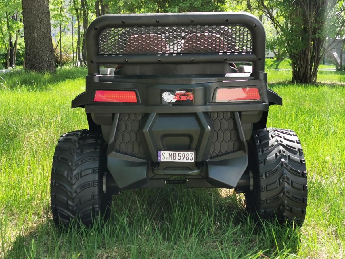 Задние фонари от детского электромобиля баги