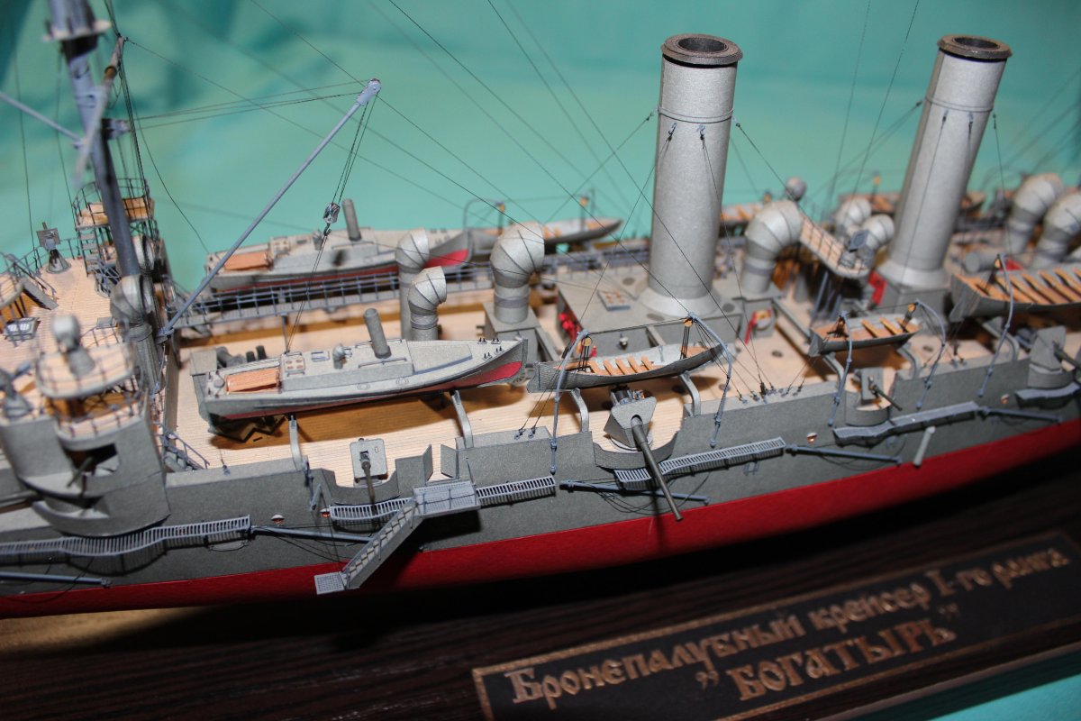 Крейсер богатырь модель