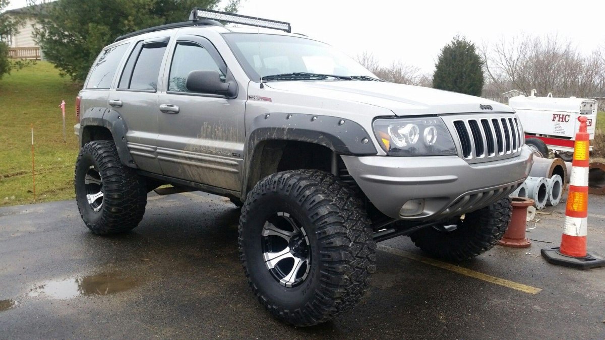 Jeep Grand Cherokee ZJ на 35 колесах