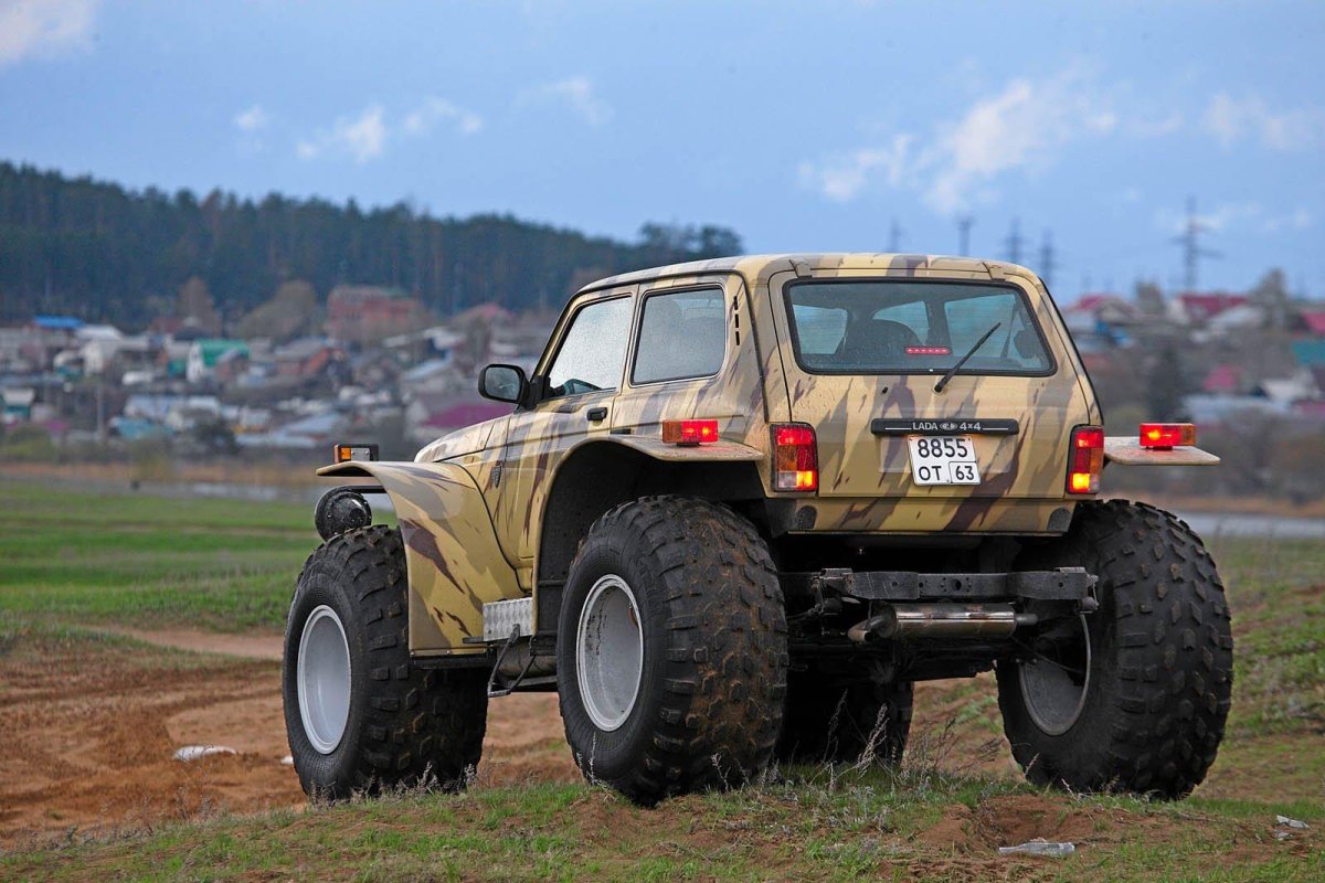 Нива Бронто болотоход