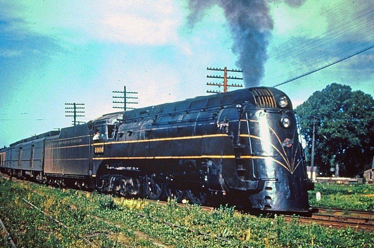 Стримлайнер паровоз