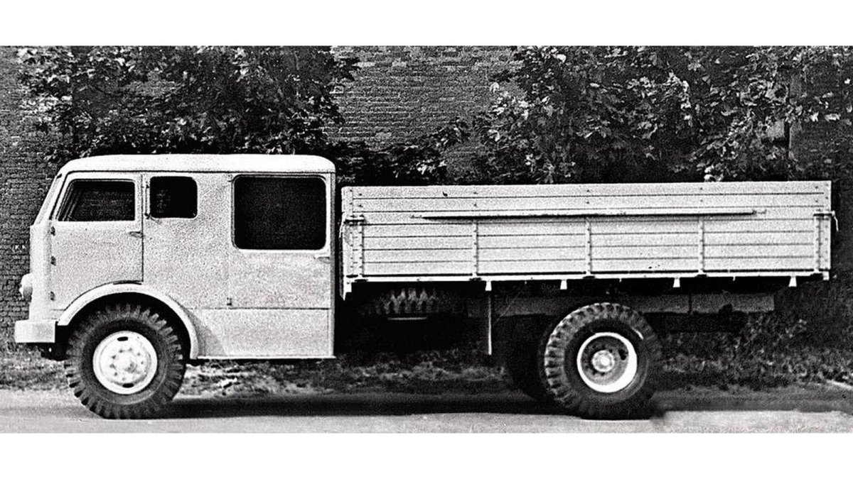 Нами-012 паровой грузовой