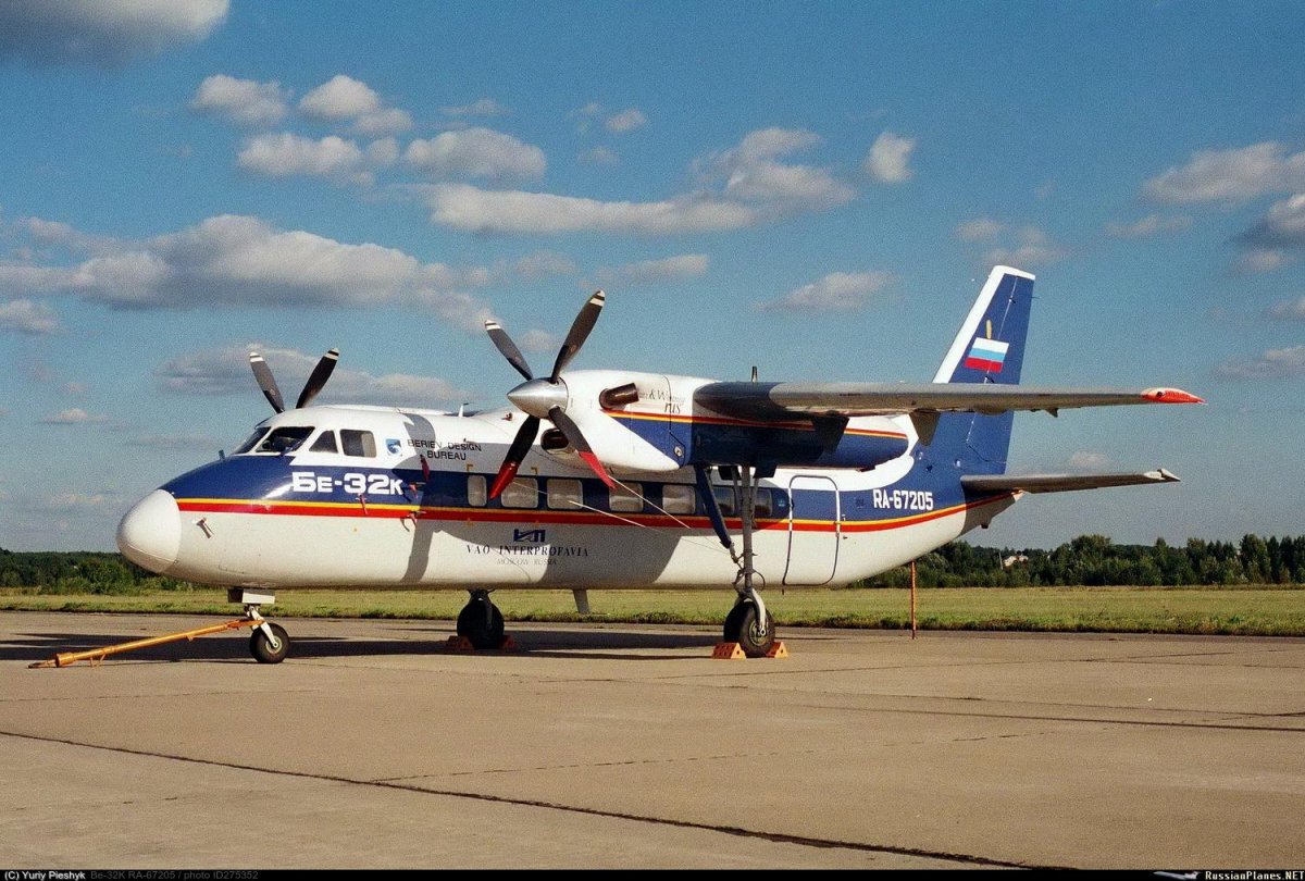 Бериев бе-32