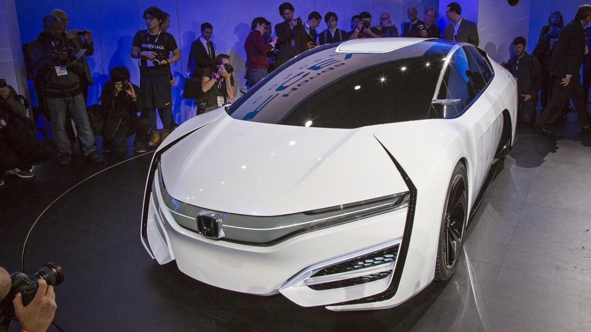 Honda FCEV fuel Cell Concept 2013