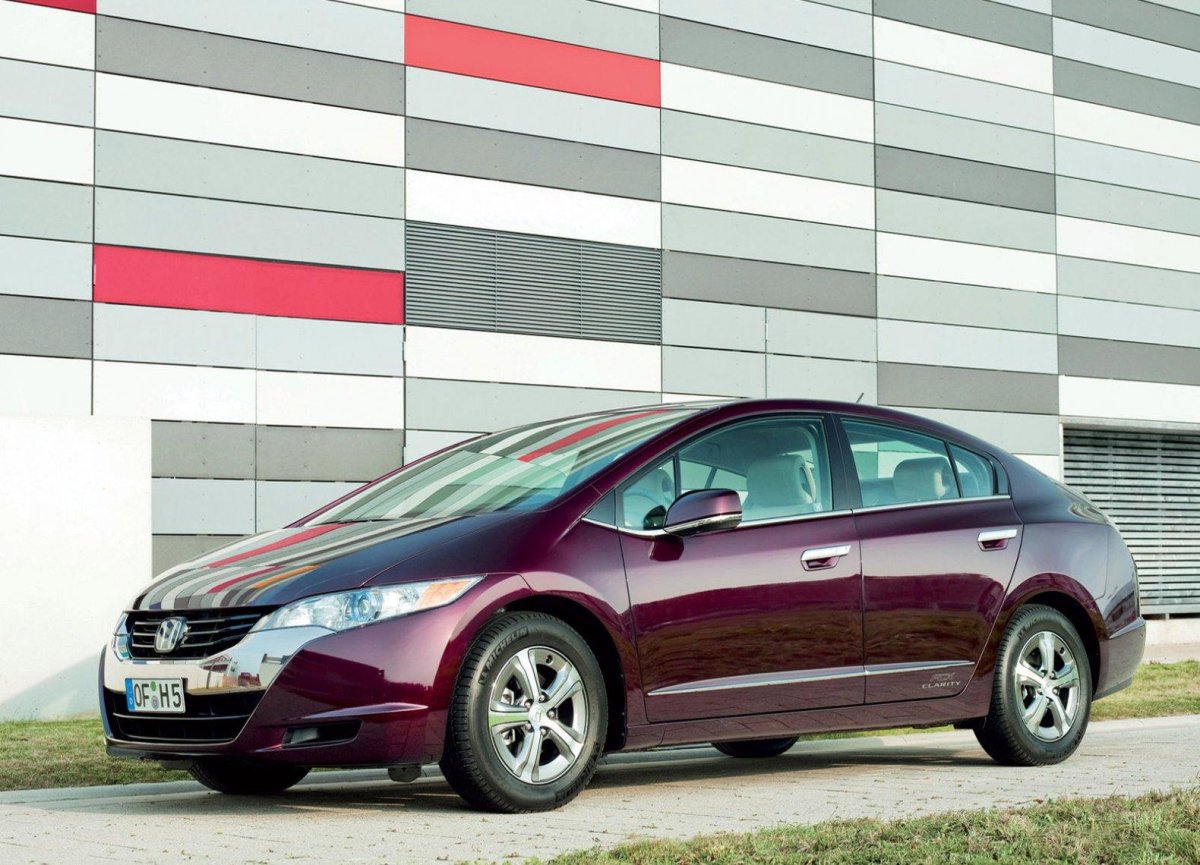 Хонда Clarity