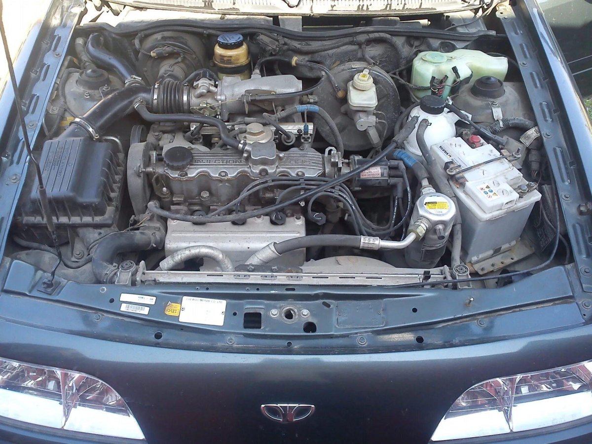 Подкапотное пространство Daewoo espero