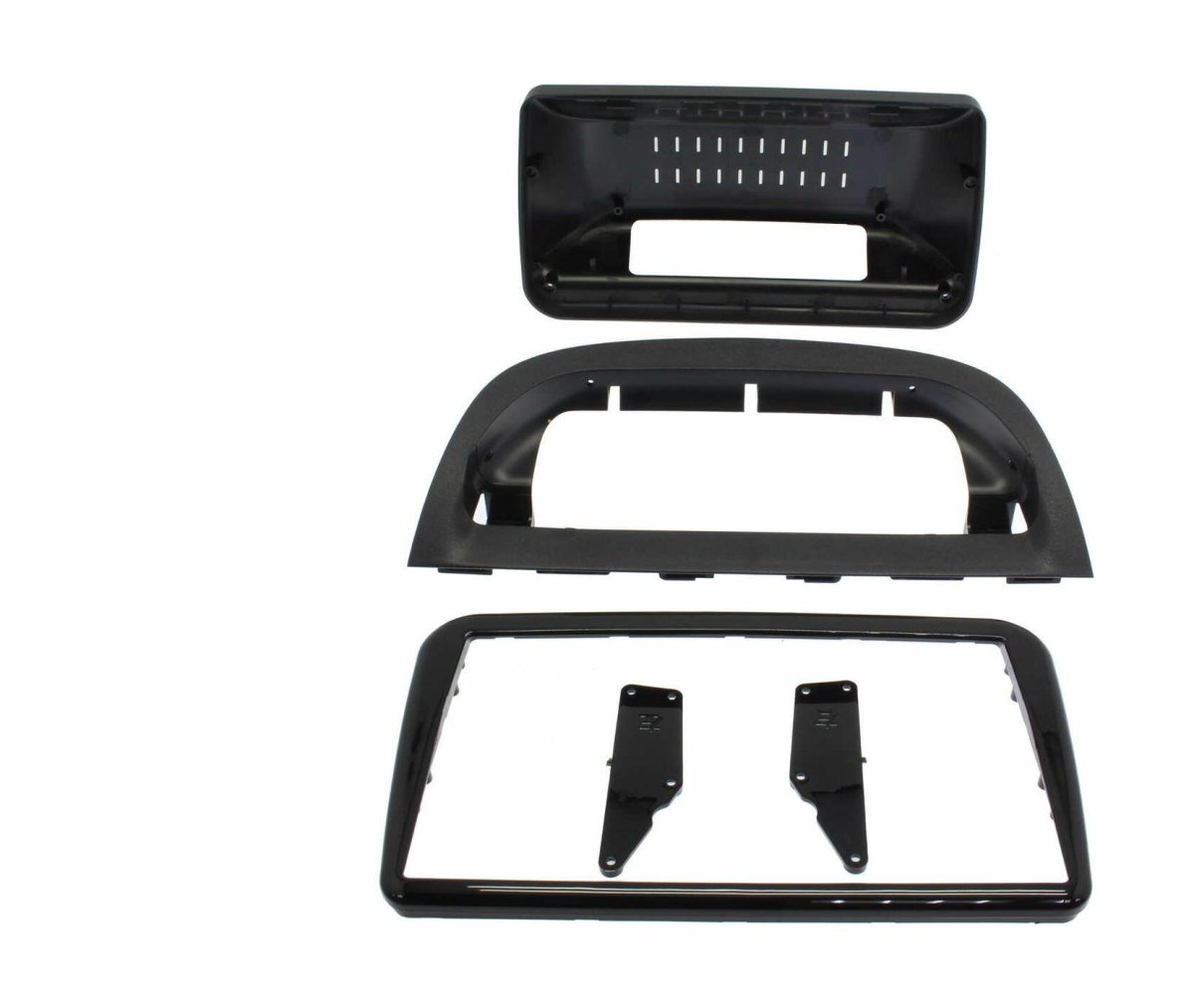 Переходная рамка для магнитолы Мазда 2