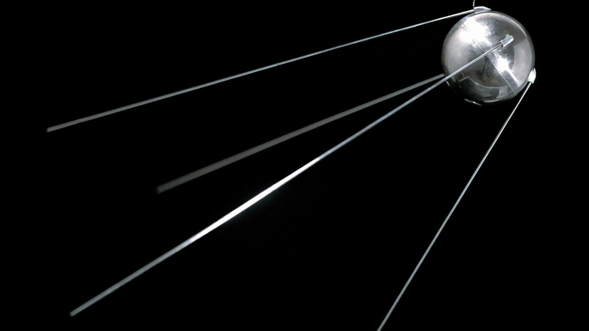 Первый искусственный Спутник земли 1957