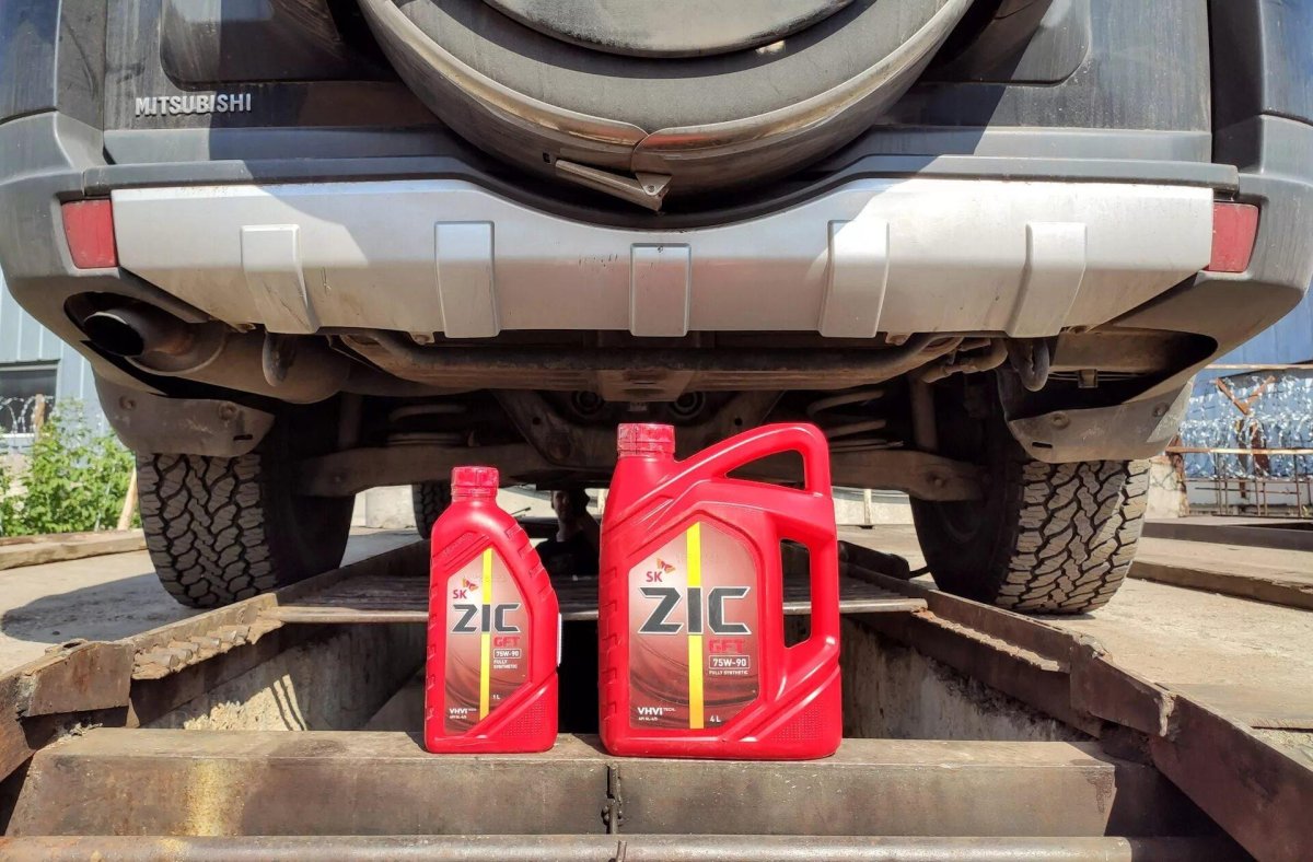 Масло в раздатку Митсубиси Паджеро 4 3.0 бензин