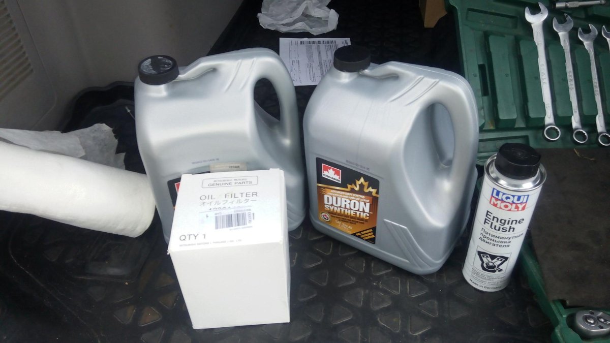 Масляный фильтр Паджеро спорт 2.5 дизель