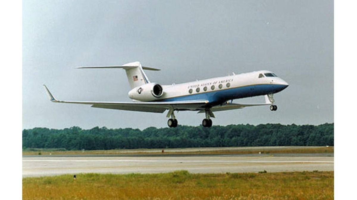 Gulfstream c-37