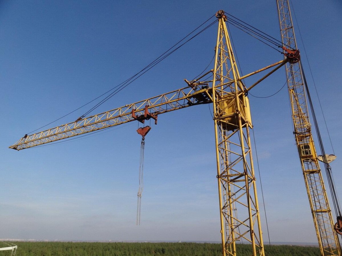 Башенный кран КБ 408