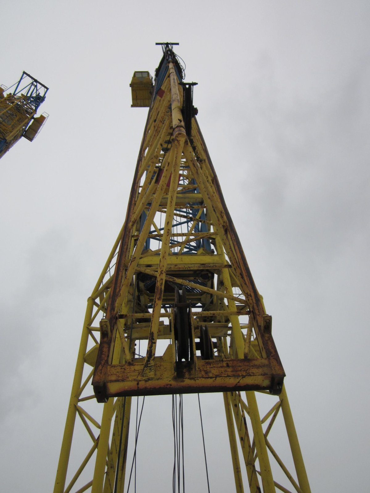 Кабина КБ 403