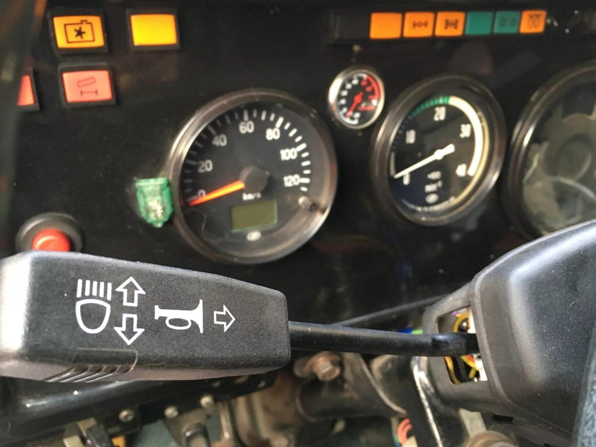 Переключатель указателей поворота КАМАЗ 55111