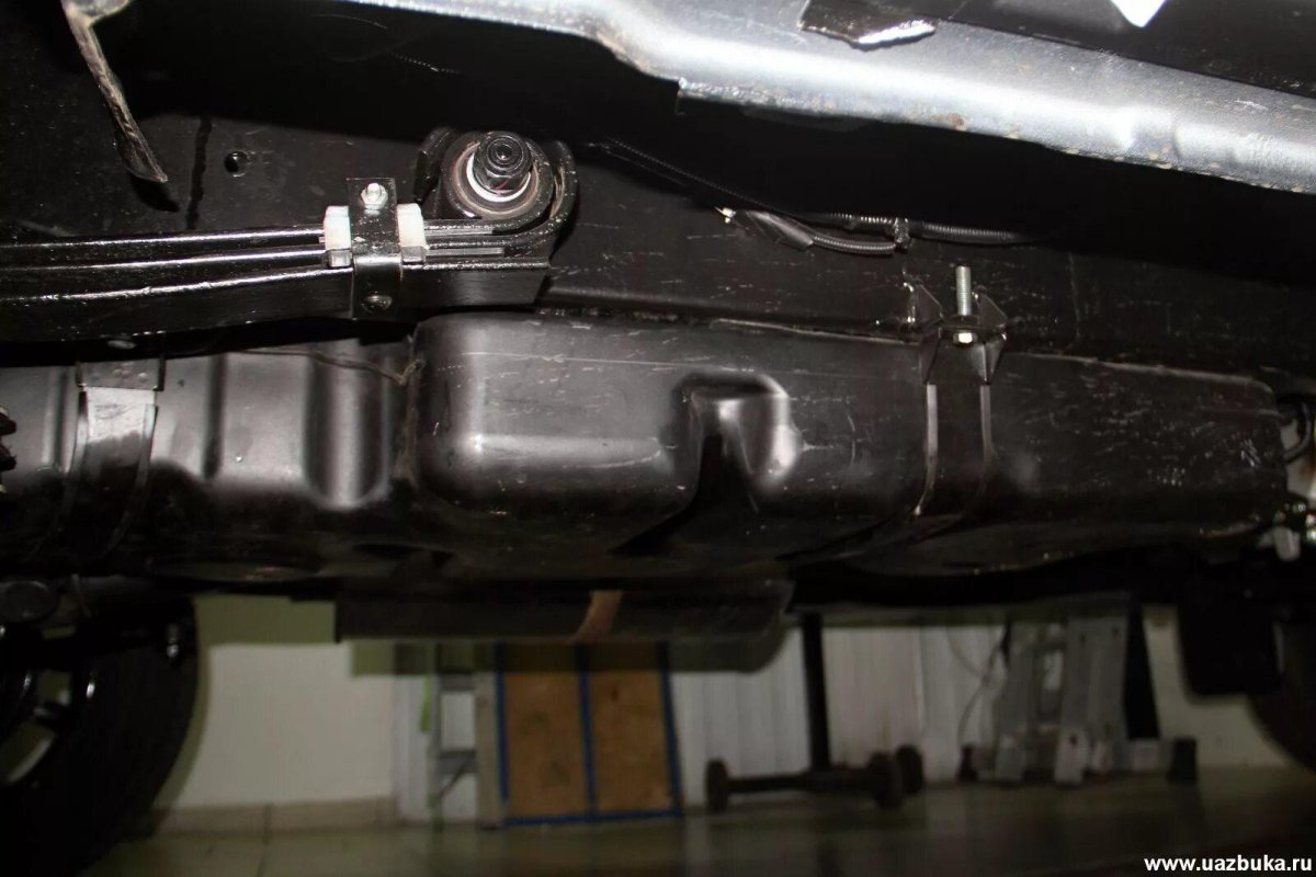 Топливный бак УАЗ Патриот 2017 года