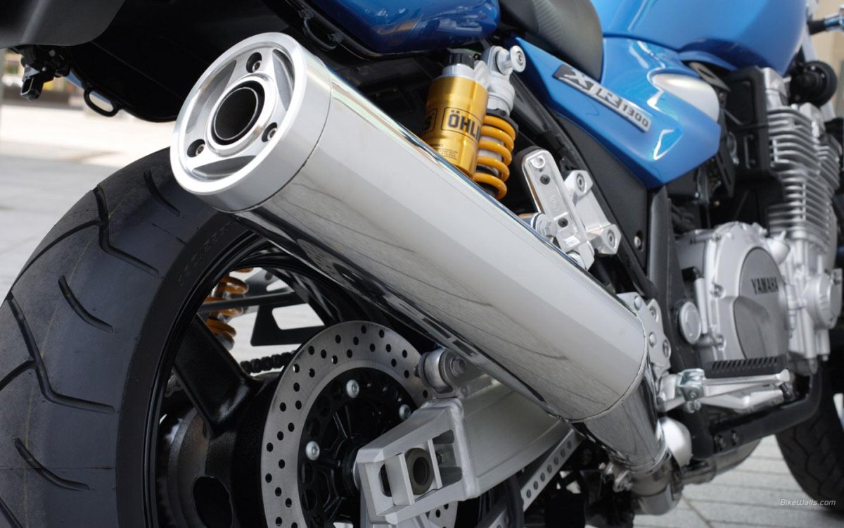 Выхлопная система Yamaha XJR-1300
