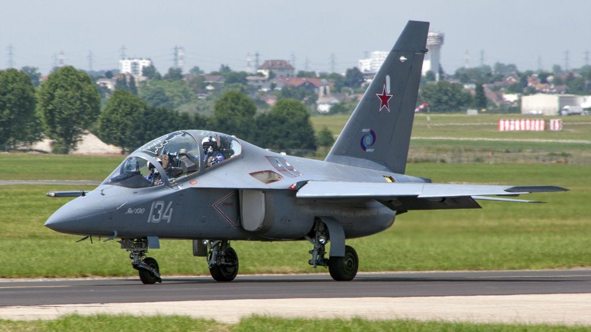 Яковлев як-130