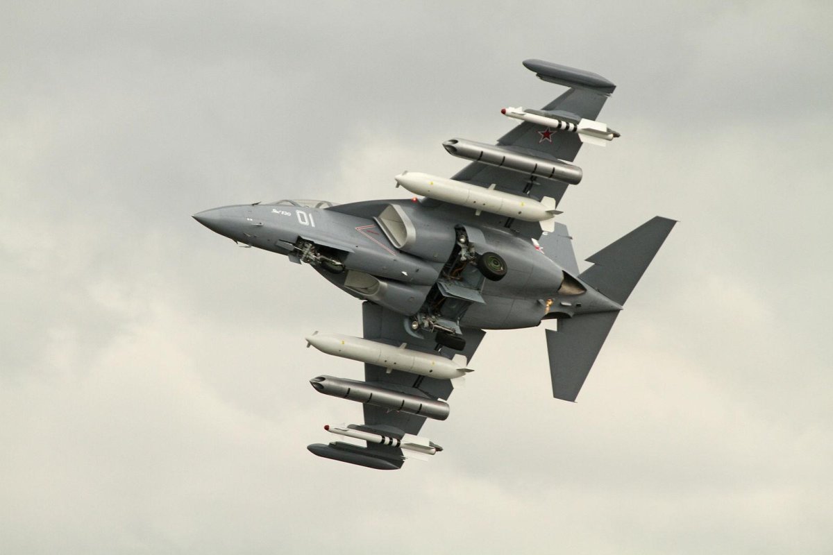 Яковлев як-130