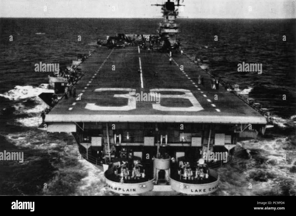 Авианосец Лейк Чемплейн