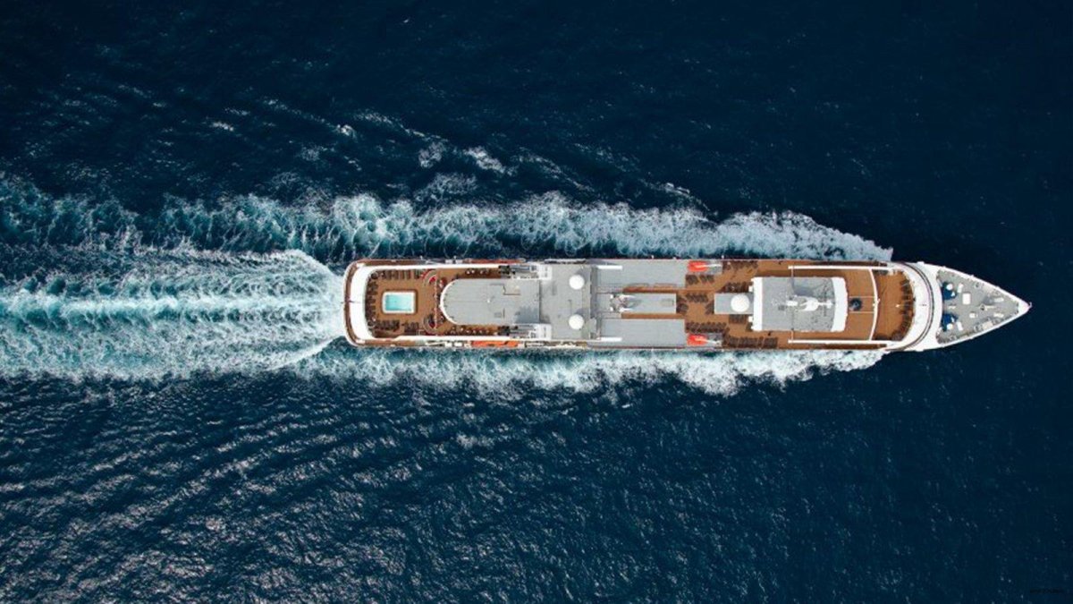 Круизный лайнер