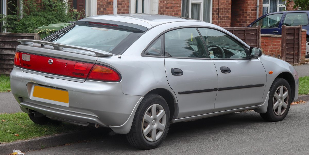 Mazda 323 f руль