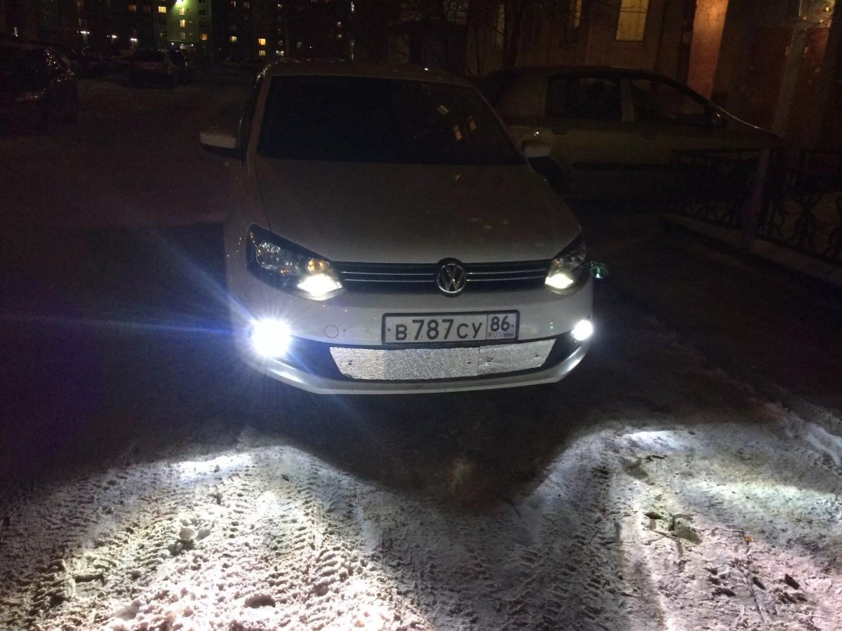 Volkswagen Polo 2013 ПТФ лед