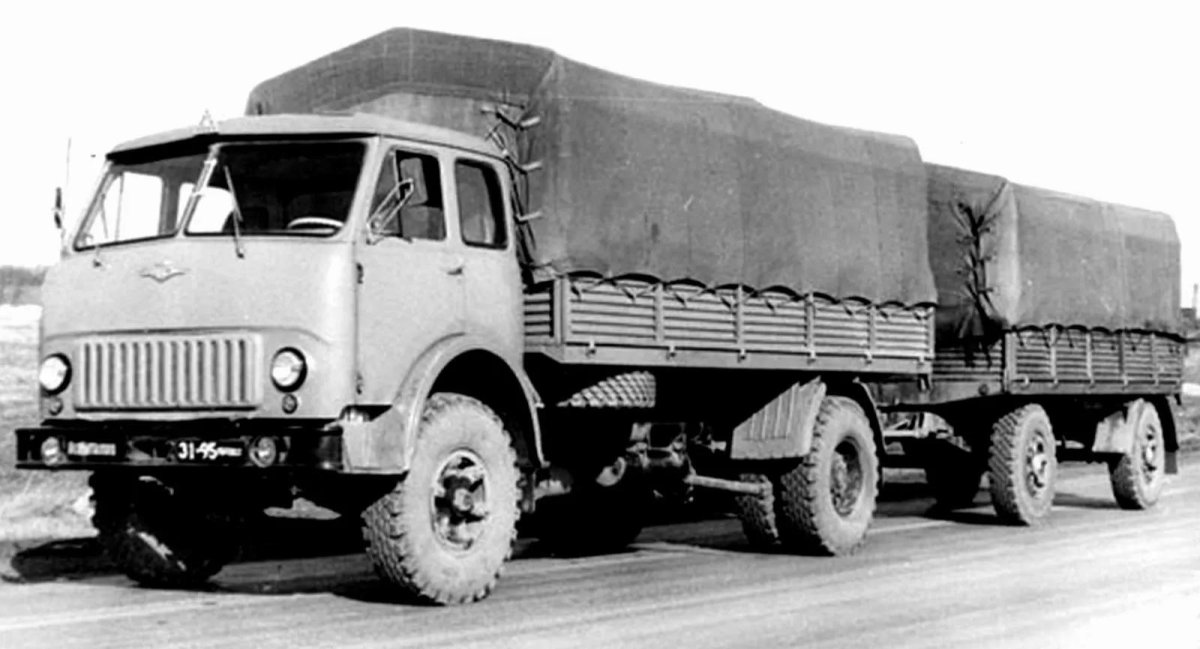 Грузовик МАЗ 500