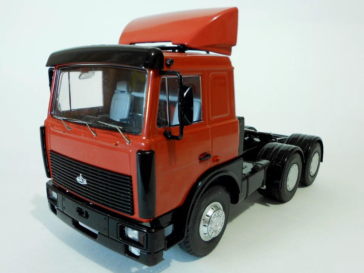 Тягач МАЗ 6422