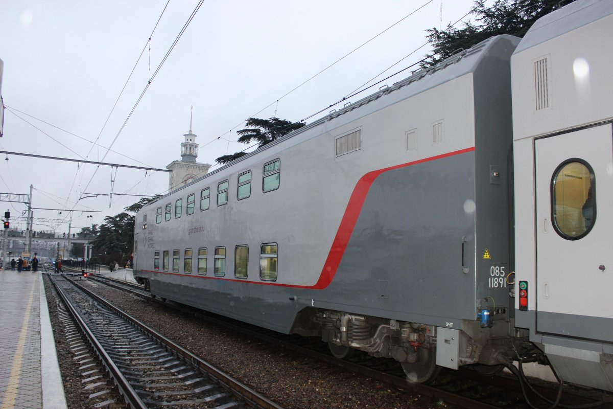 Двухэтажный поезд Крымская железная дорога