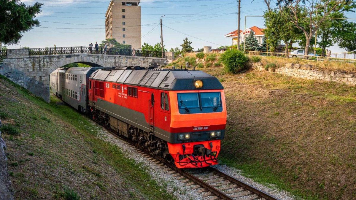 Поезд «Таврия» 164с/163с Феодосия — Москва