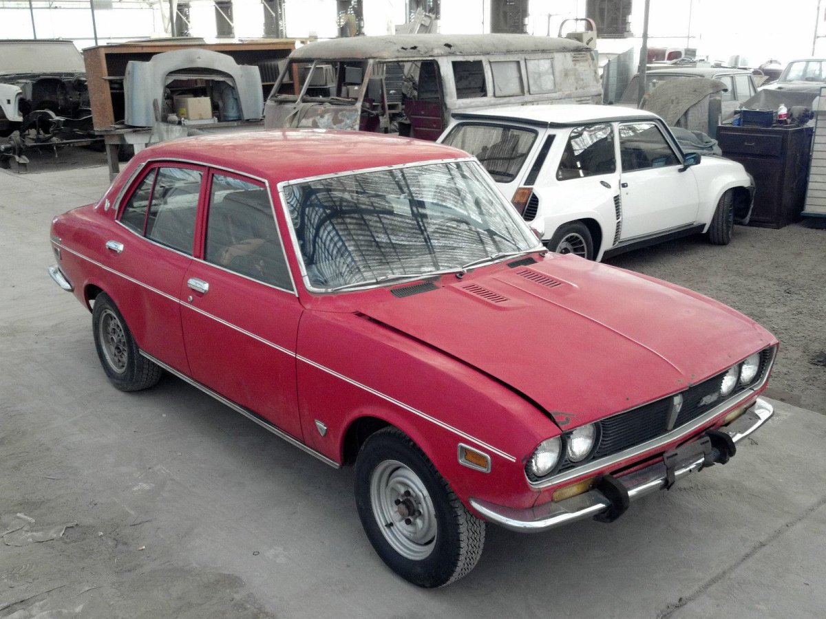 Mazda RX 2