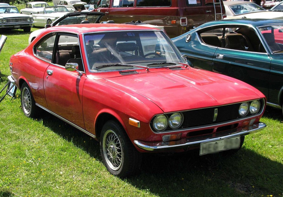 Mazda 616, 1972