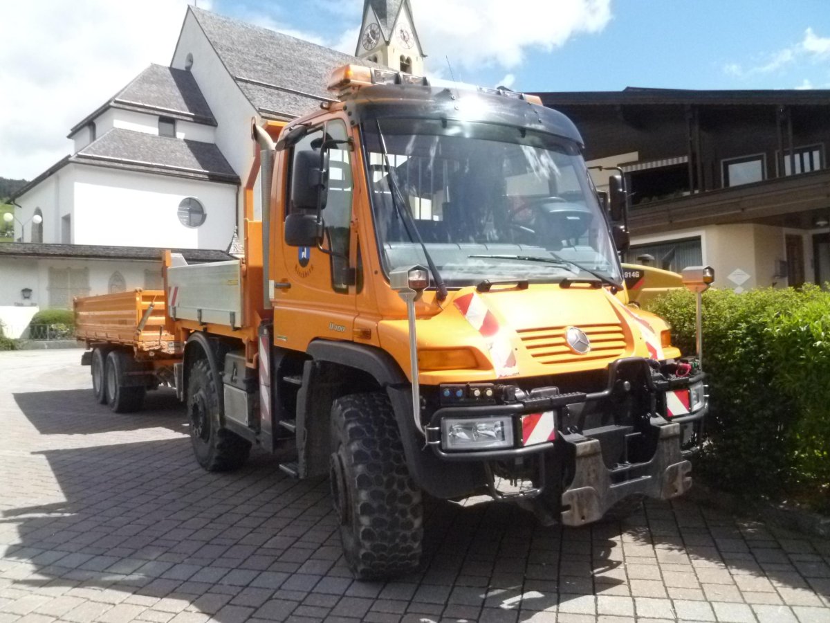 Mercedes Benz Unimog 2150