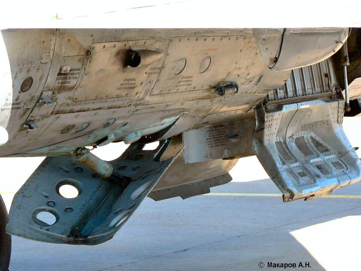 Миг 21 тормозные щитки